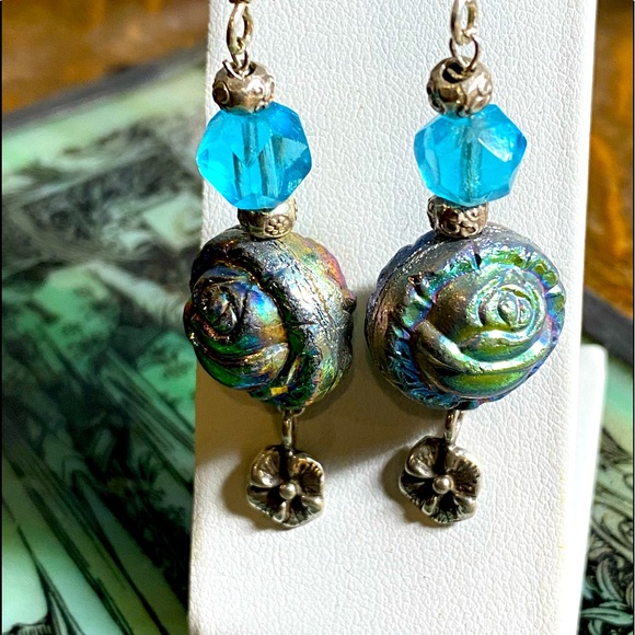 Vintage beads & Sterling Silver Hill Tribe beads - Picture 2 of 3